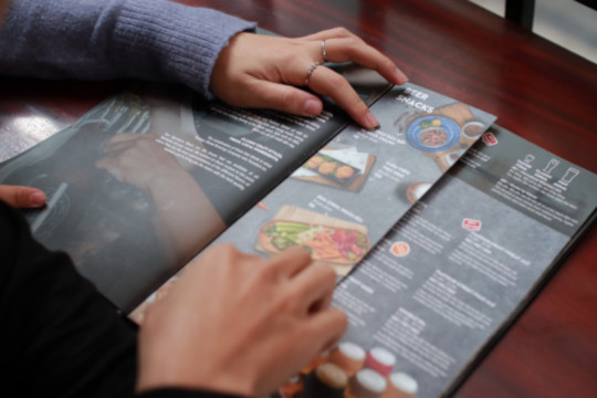 Custom brochure printing in Barrie, Ontario